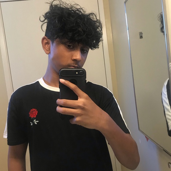 Meet your Posher, Caleb - Picture 1 of 1